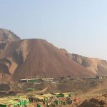 ရာတနာမြေပေါ်တွင် ဘဝ အသက်ရှူကြပ်လာသည့် ပြည်သူများ
